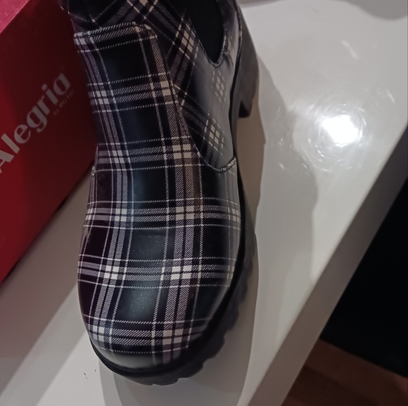 Alegria black plaid ankle boots size 38 8 - 8.5 - Picture 4 of 10